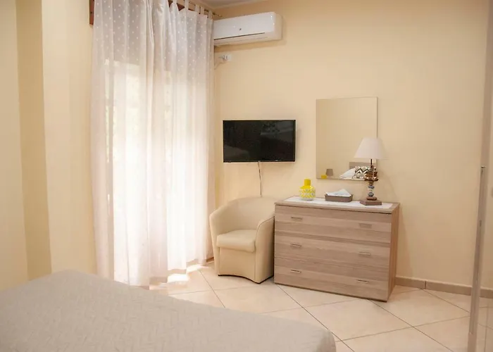 Apartment Comfort House Con Piscina Sorrento